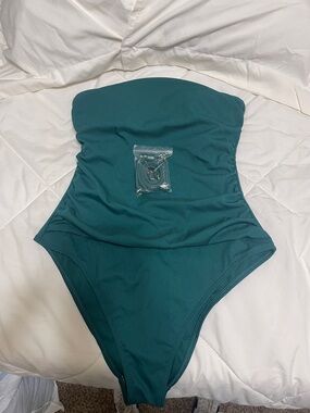 Shade & Shore Teal Strapless Swimsuit Top